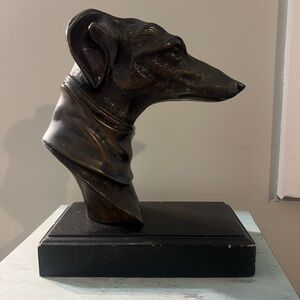 Elegant Bronze Vintage Dog Bust Sculpture/Bookend